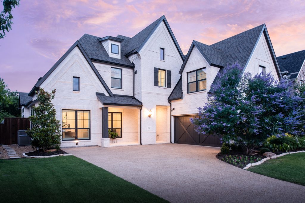Photo of 4913 Meadow Creek Drive