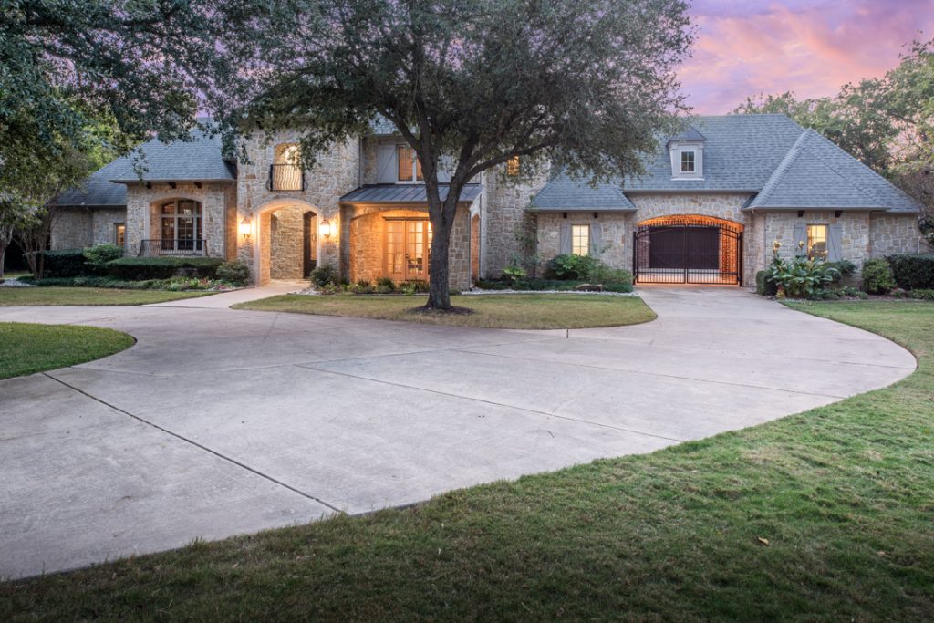 Photo of 1071 Elm Creek Drive