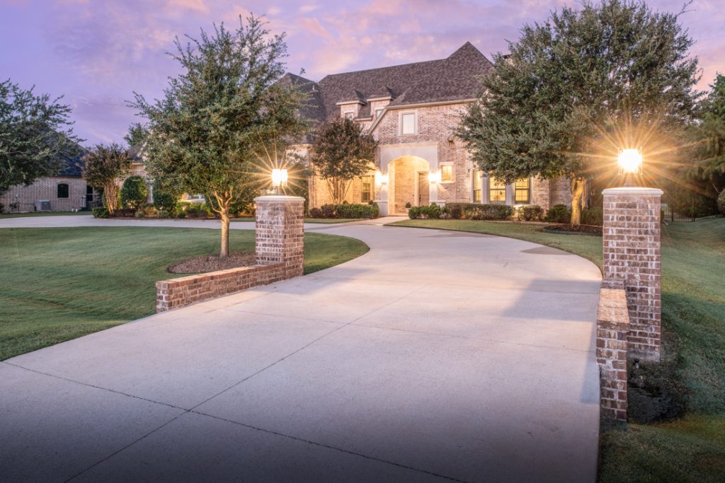 Photo of 731 Stallion Drive